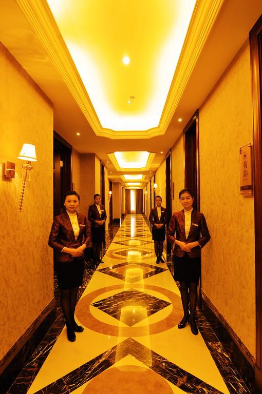 Forstar Hotel - North Renmin Road Chengdú Exterior foto